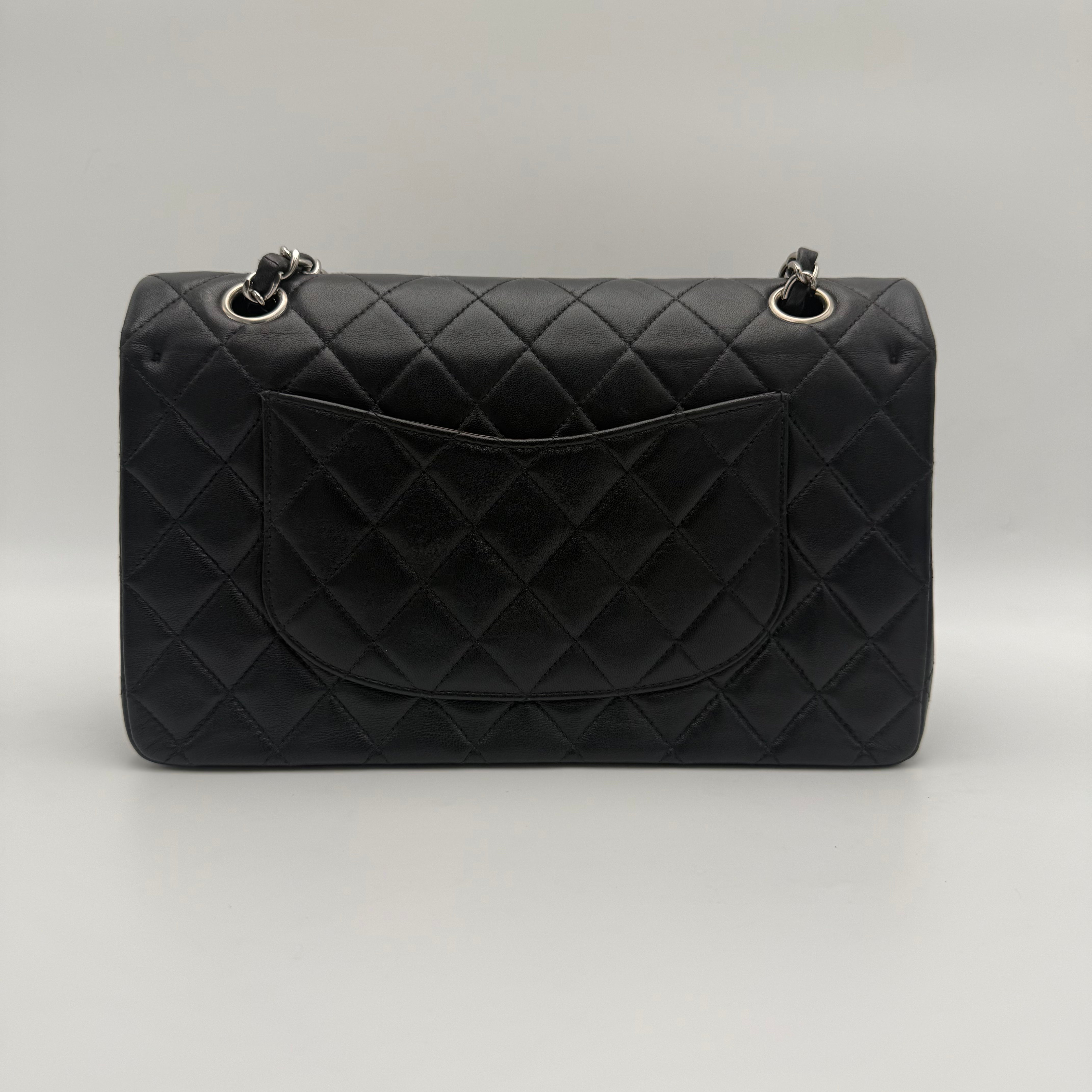 Chanel - Timeless - Noir