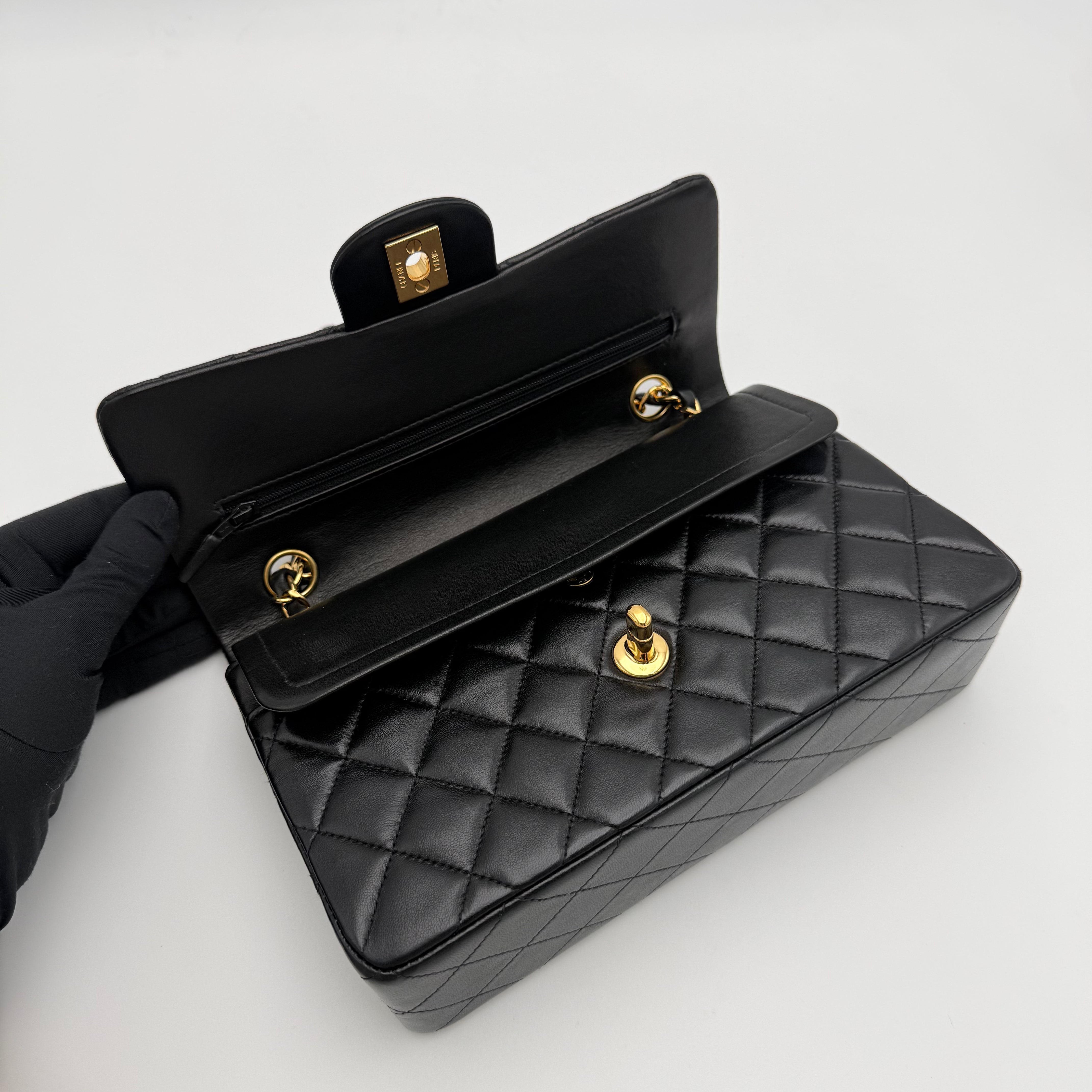 Chanel - Timeless - noir