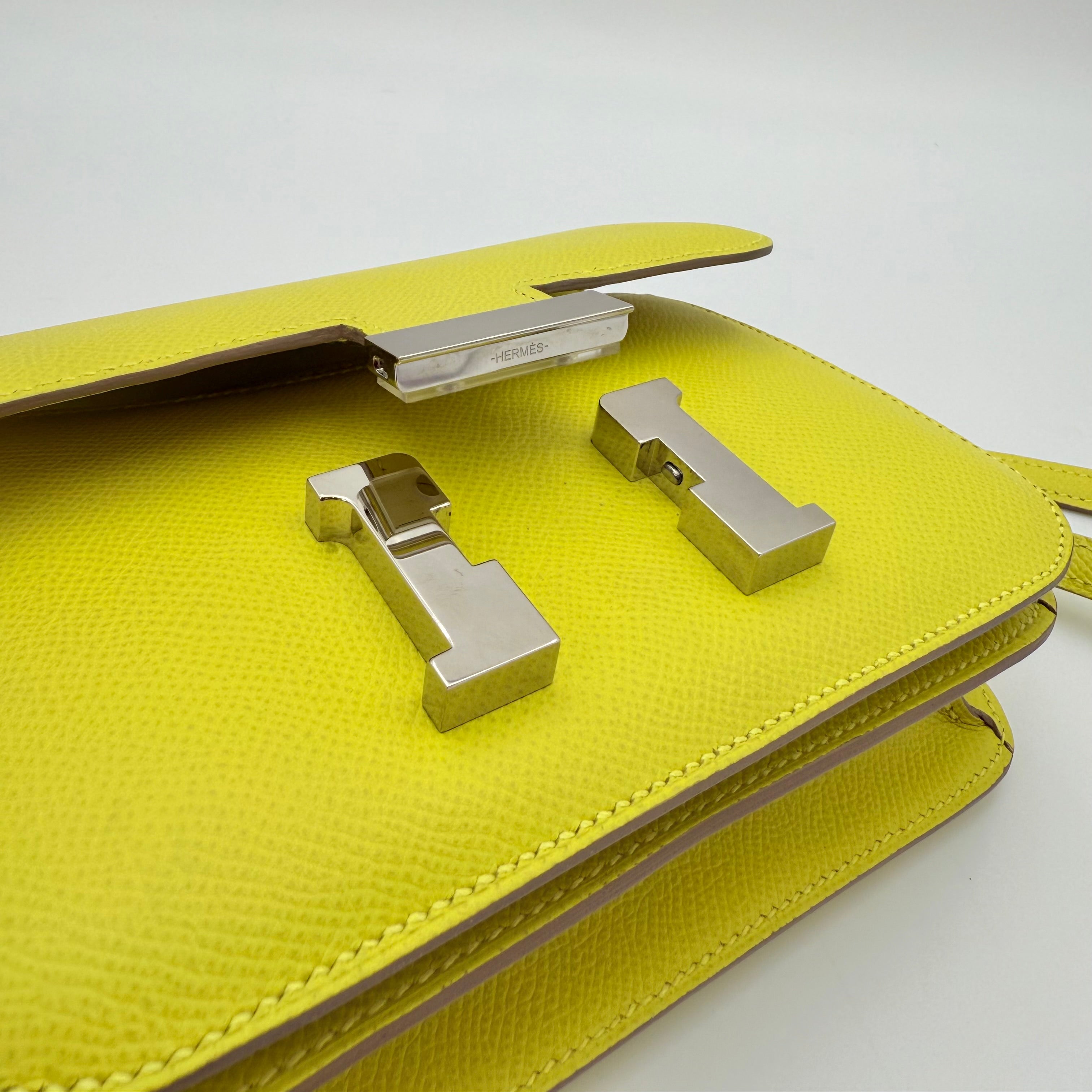 Hermès - Constance - 18 lime