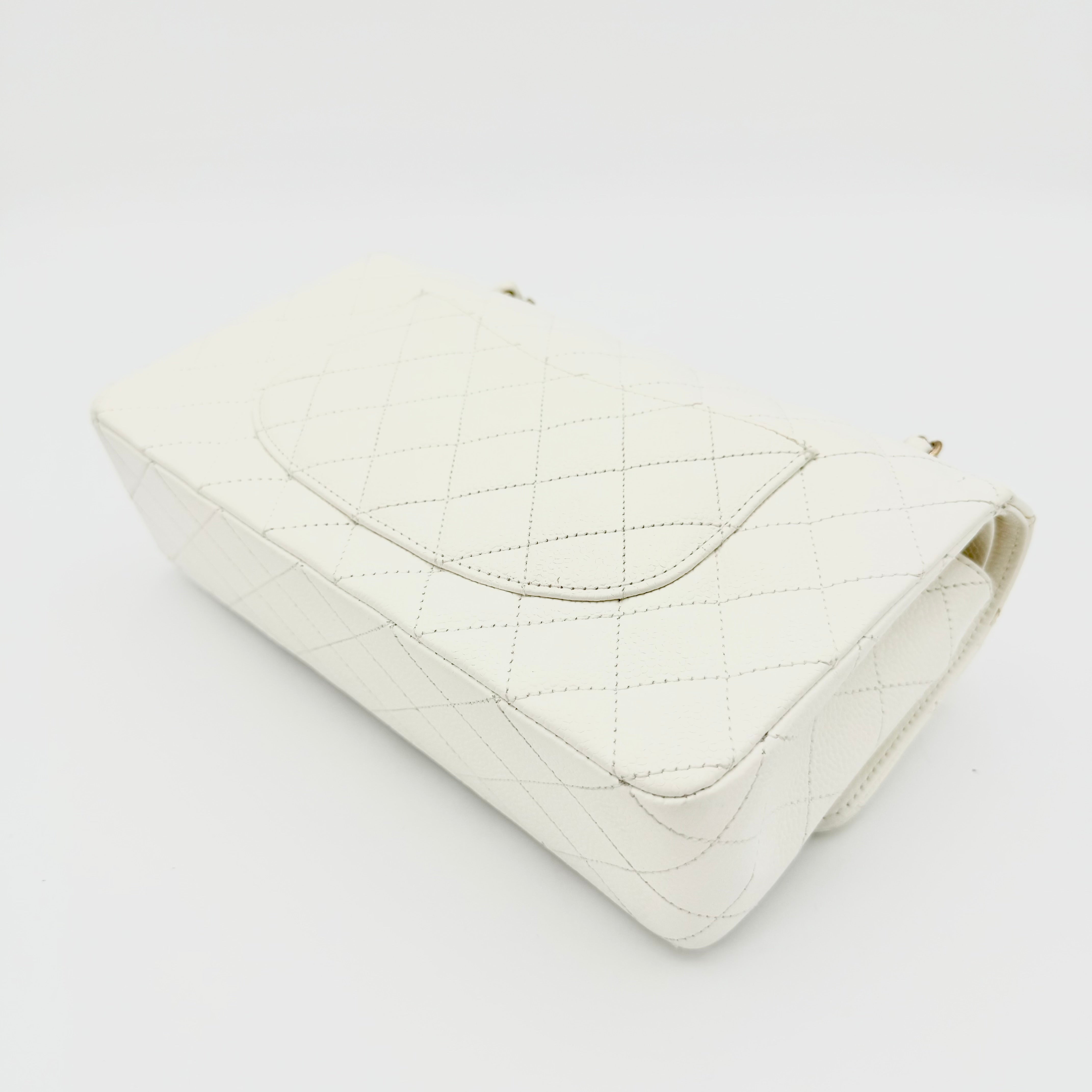 Chanel - Timeless - Double Flap medium - Blanc