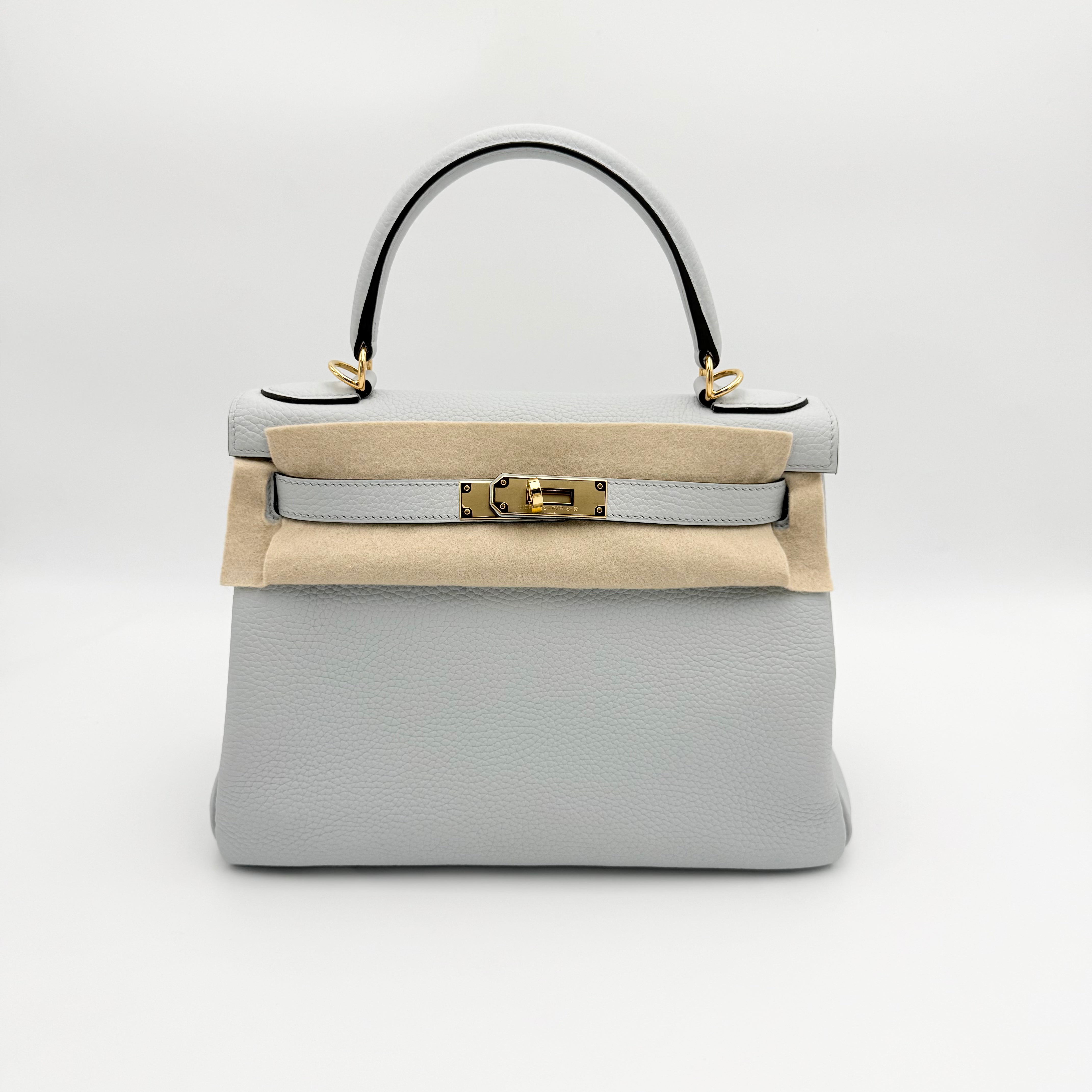 Hermès - Kelly 28 -Bleu pâle