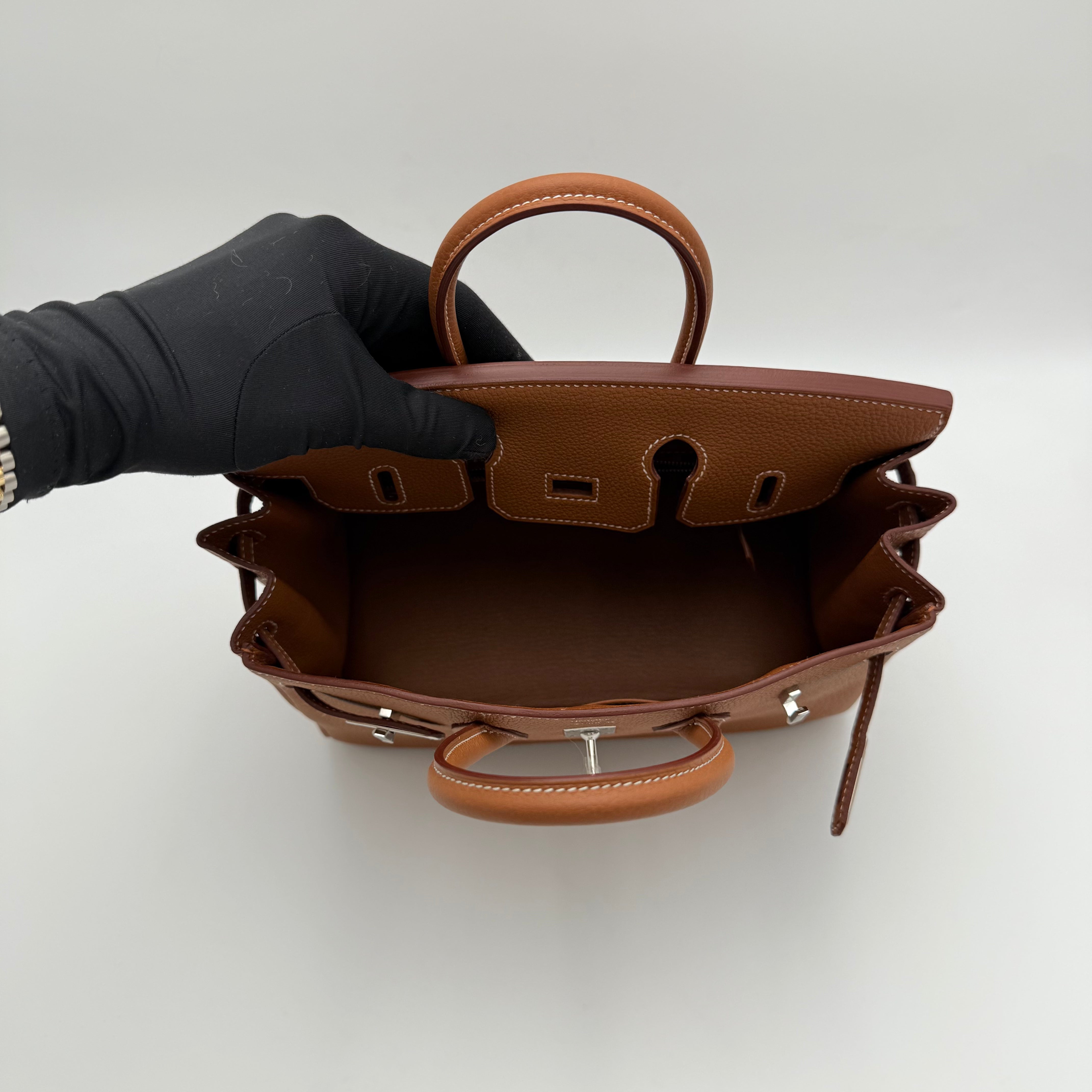 HERMÈS - BIRKIN 25 - GOLD