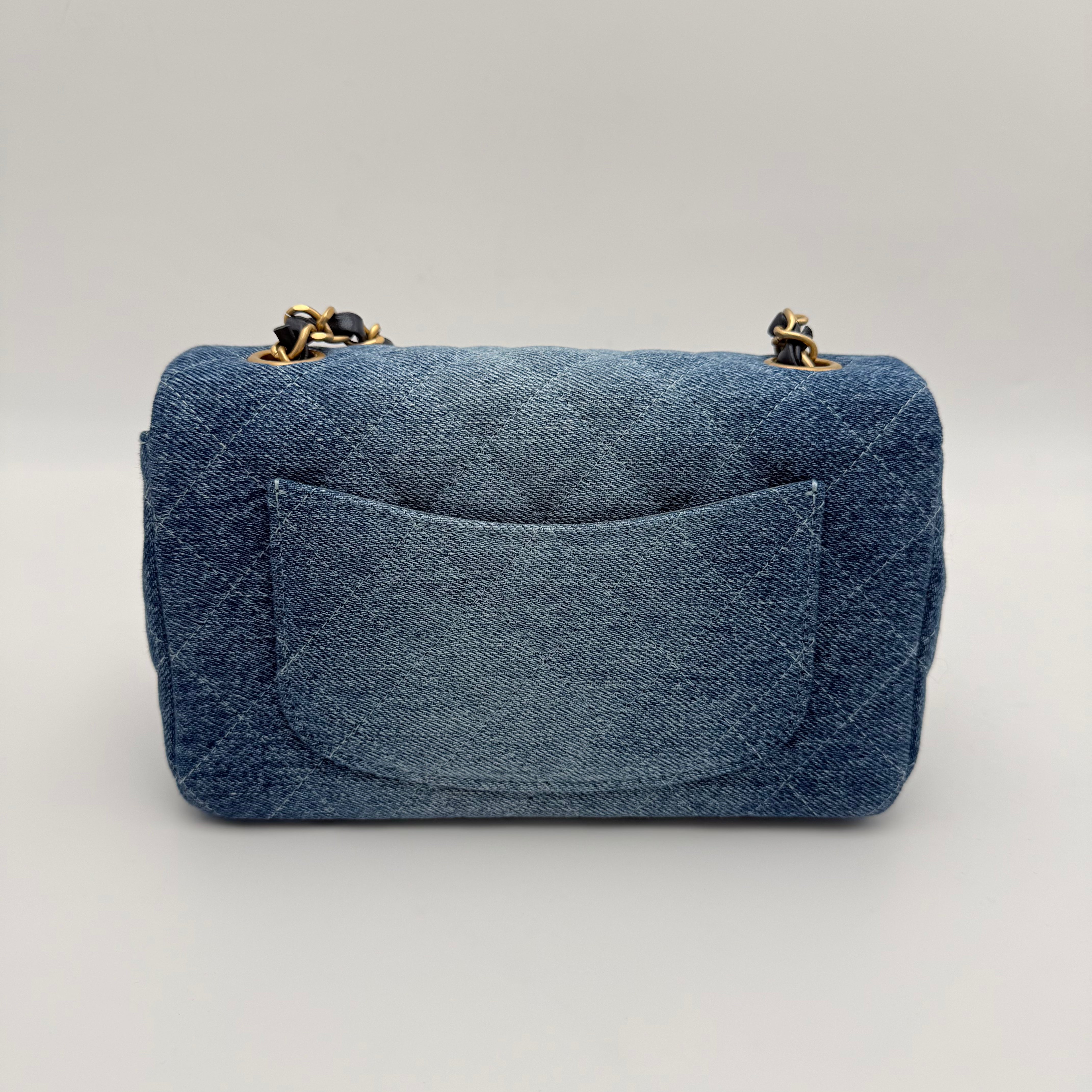 Chanel - Mini flap - denim