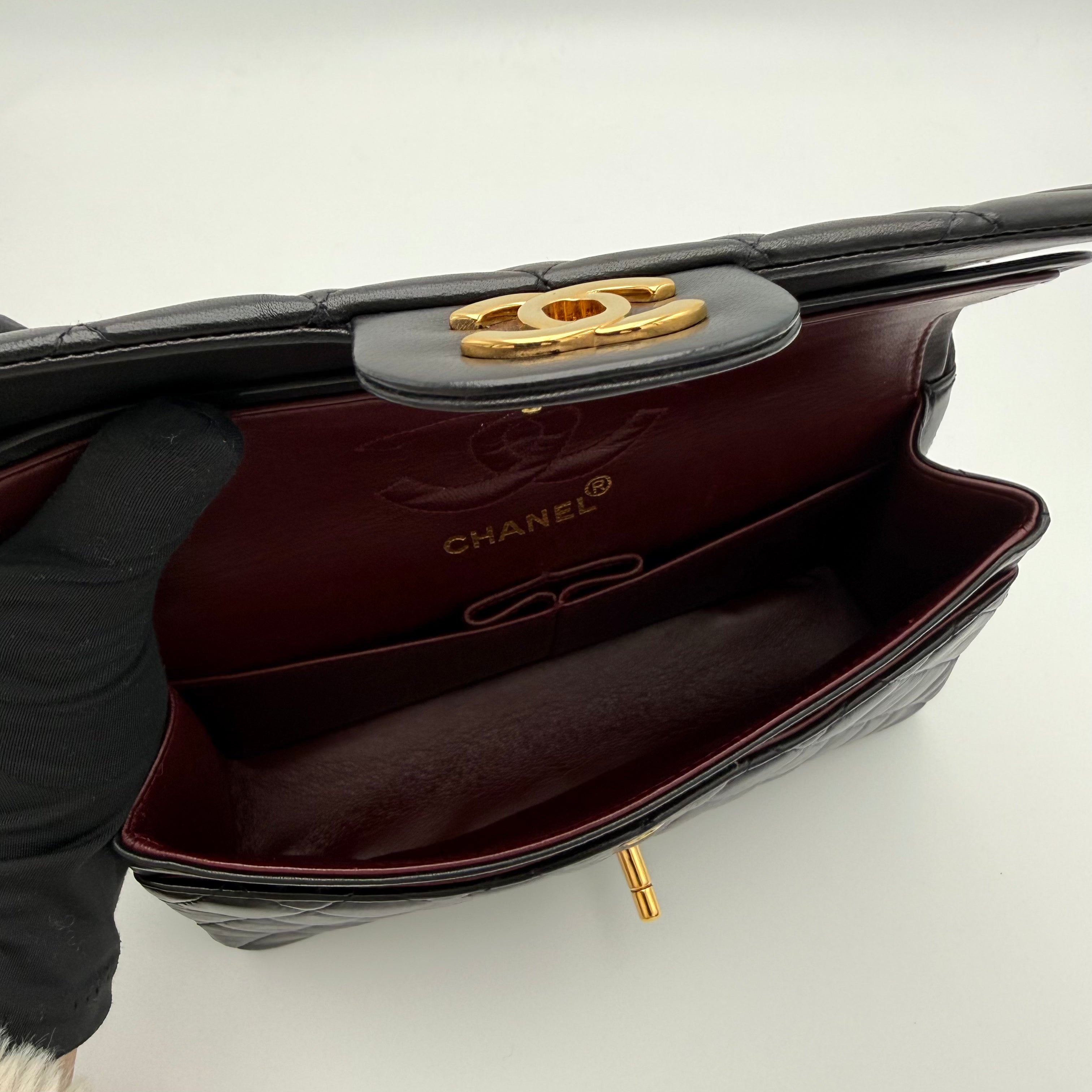 Chanel - Timeless - noir