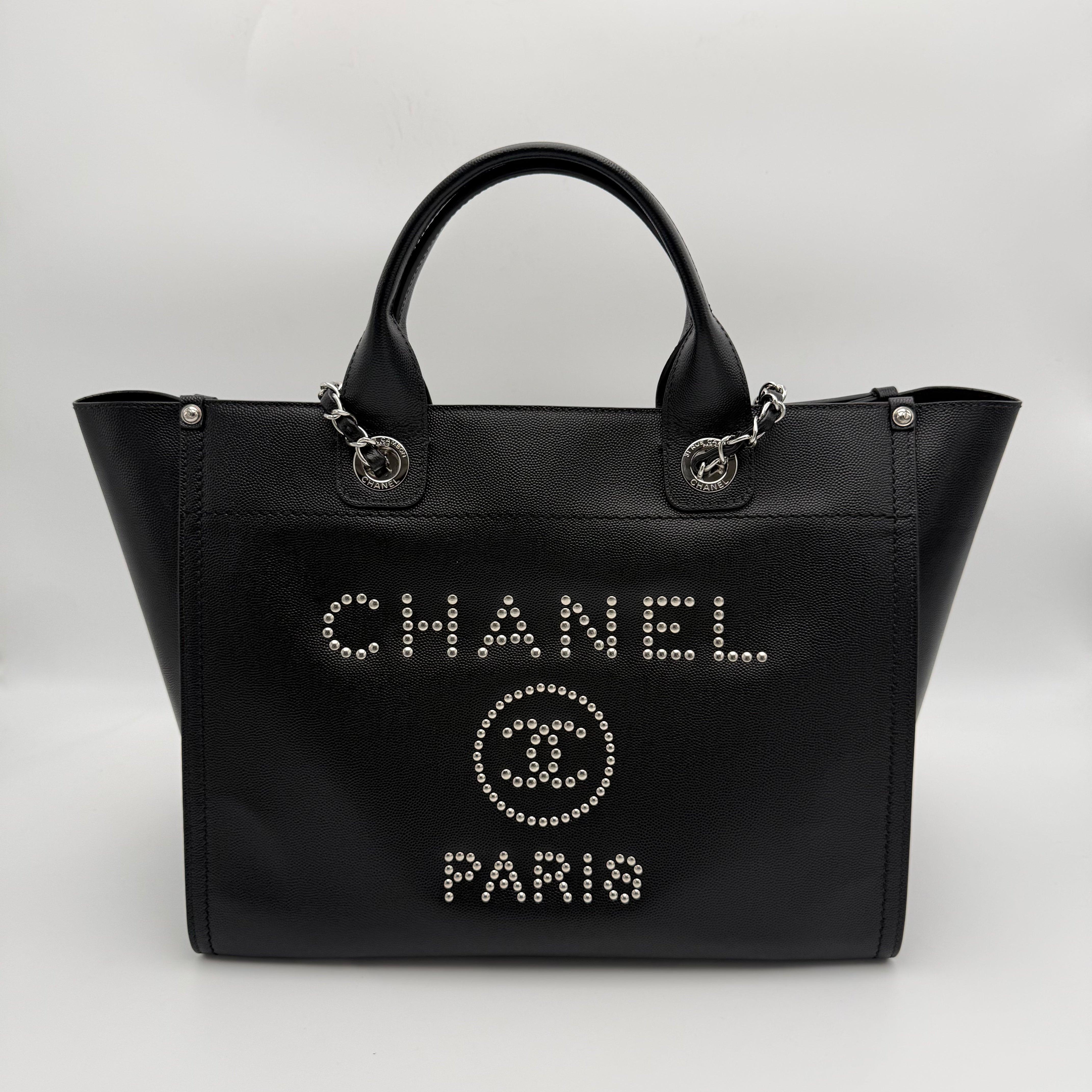 Chanel - Deauville - Noir