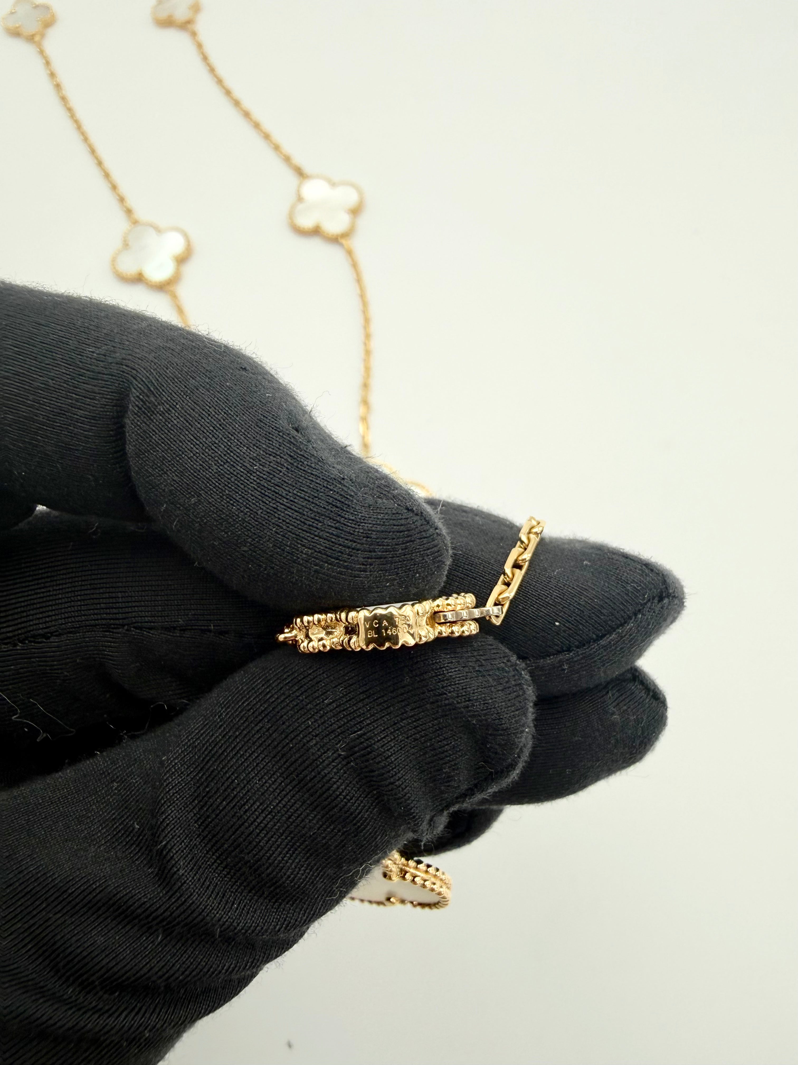 Van Cleef & Arpels - Magic Alhambra - 11 motifs